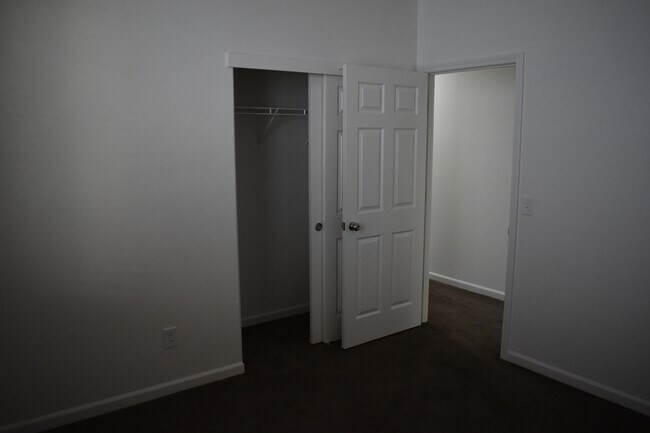 Building Photo - 1283 Orion Ct