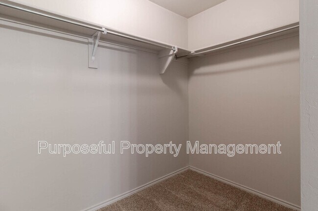 Building Photo - 1809 West Antler Way