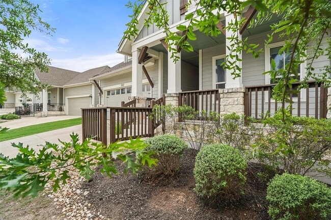 Building Photo - 522 Dayridge Dr