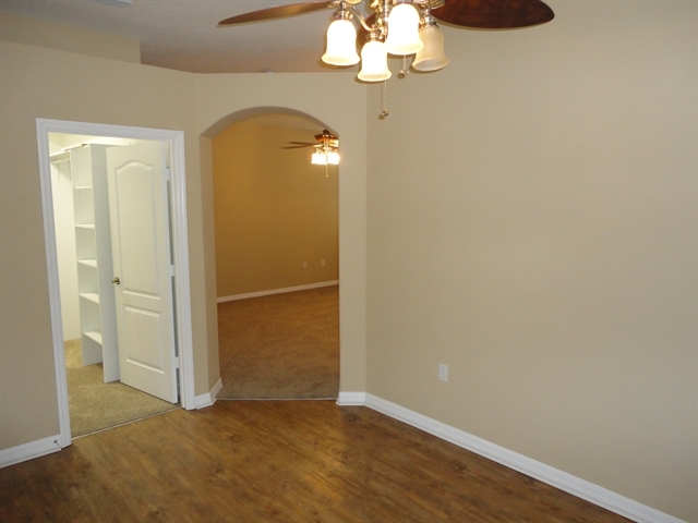 Building Photo - 6007 French Creek Ct