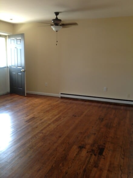 Building Photo - 758 Ashland Ave