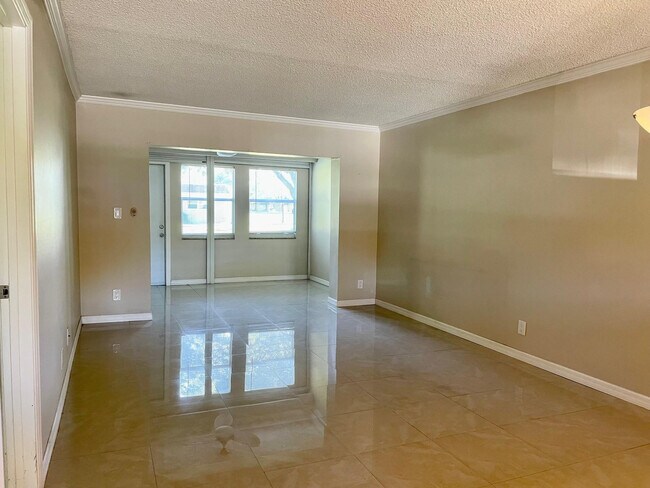 Building Photo - 608 SW Natura Blvd