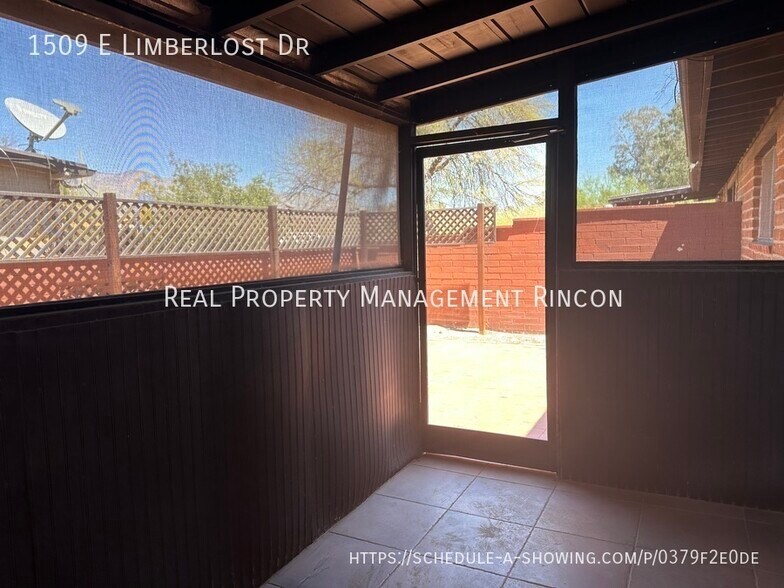 Building Photo - 1509 E Limberlost Dr