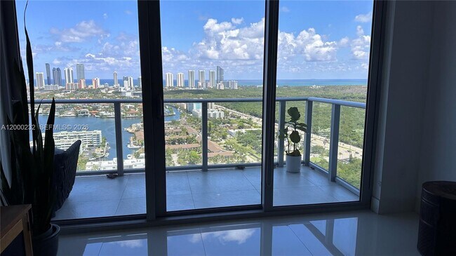 Building Photo - 16385 Biscayne Blvd
