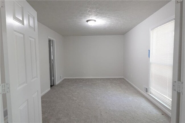 Building Photo - 4870 Wade Valley Way