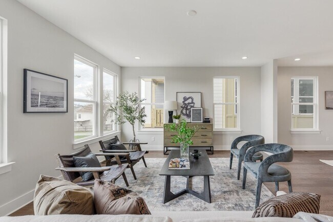 Building Photo - Welcome to The Becanni in Charlotte Park!