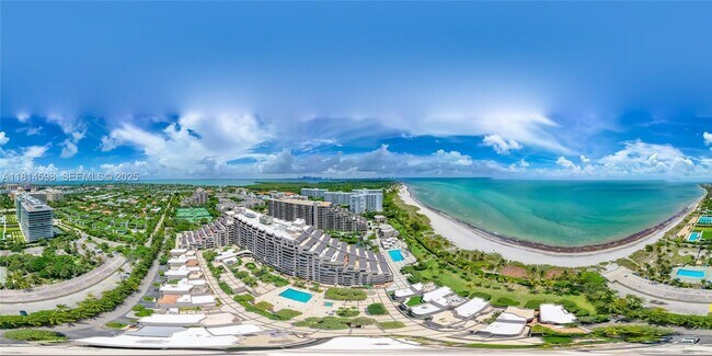 Building Photo - 101 Crandon Blvd