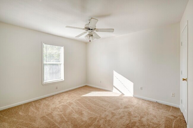 Building Photo - 309 Second St