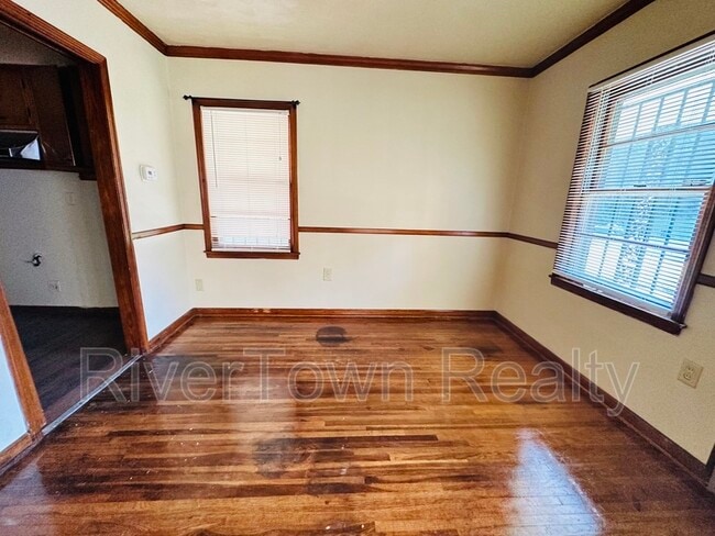 Building Photo - 1436 Whitney Ave