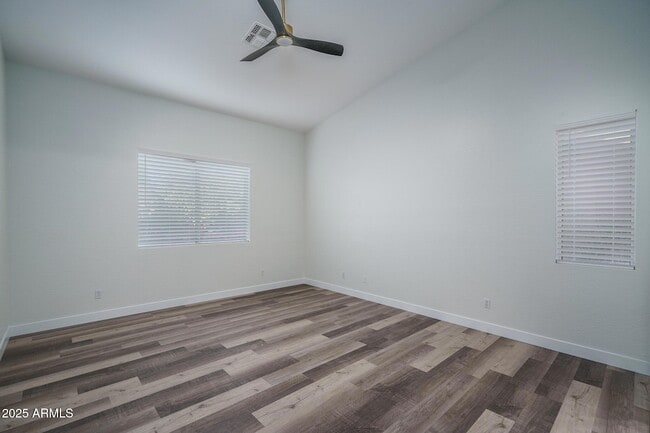Building Photo - 4609 E Pinnacle Vista Dr