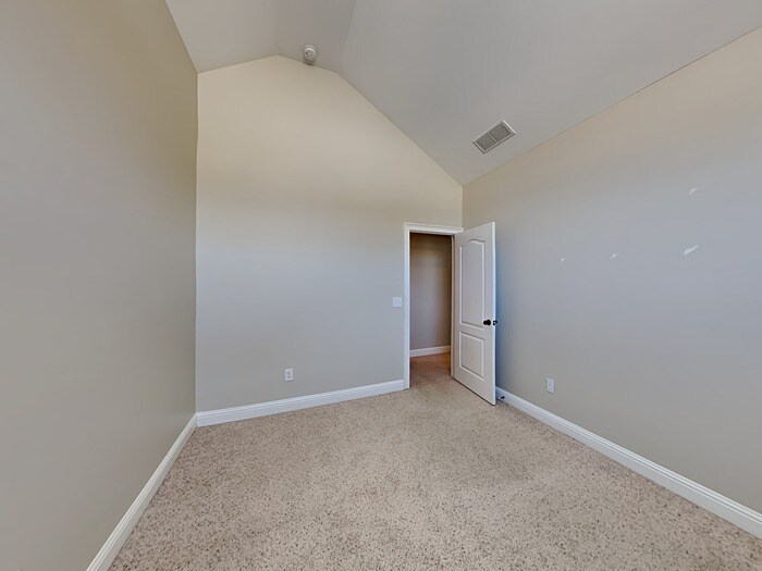 Building Photo - 412 Icicle Ct