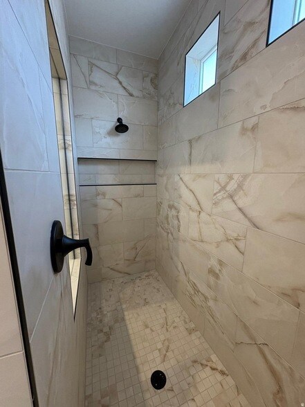 Building Photo - 6134 Red Sand Ln