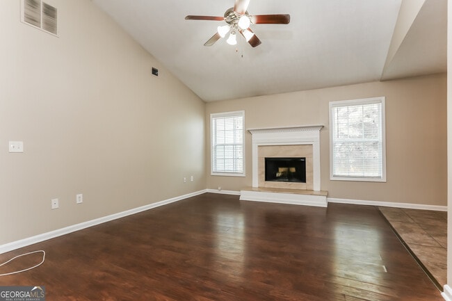 Building Photo - 15 Arthurs Ln