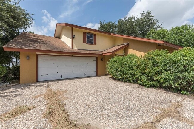 Building Photo - 3100 S Casa Linda St