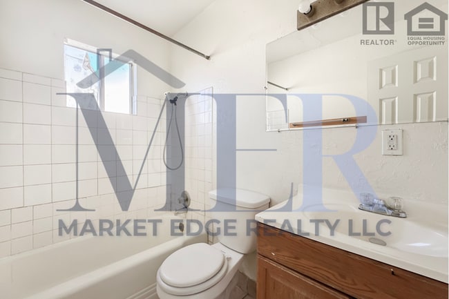 Building Photo - 3Bed/2Bath Home 24th St/McDowell! $199 MOVE-IN SPECIAL! Ready for Immediate Move-In!