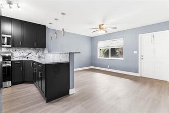 Building Photo - 4751 NE 21st Terrace