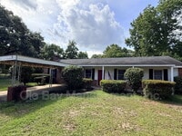 Building Photo - 4650 Rosewood Dr