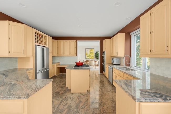 Building Photo - 237 Grand Cypress Ct