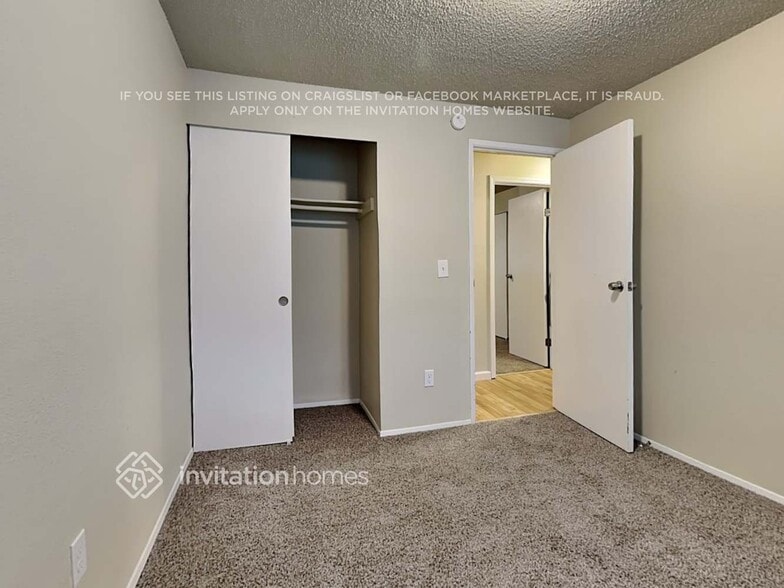 Building Photo - 33628 27th Pl SW