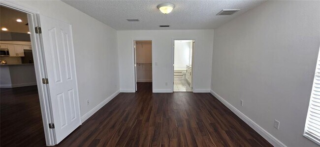 Building Photo - 1506 Scotch Pine Dr