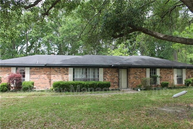 Primary Photo - 5470 Barbara Dr