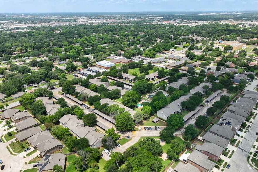 Context - Spring Valley Apartments