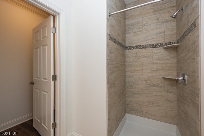 Building Photo - 5B Passe Ct