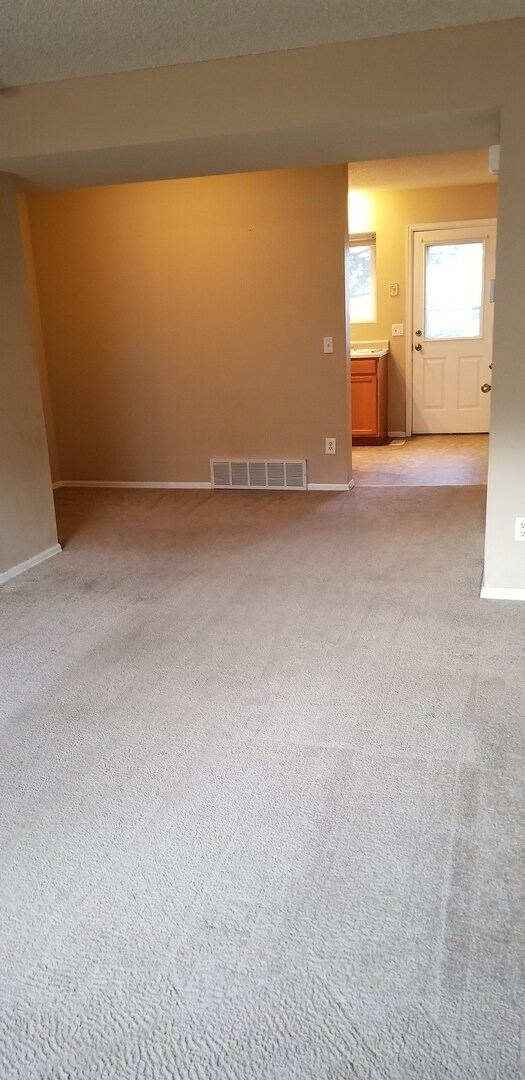 Building Photo - 3146 Bridgewater Dr