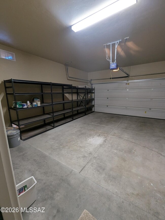 Building Photo - 651 W Sonatina Ln