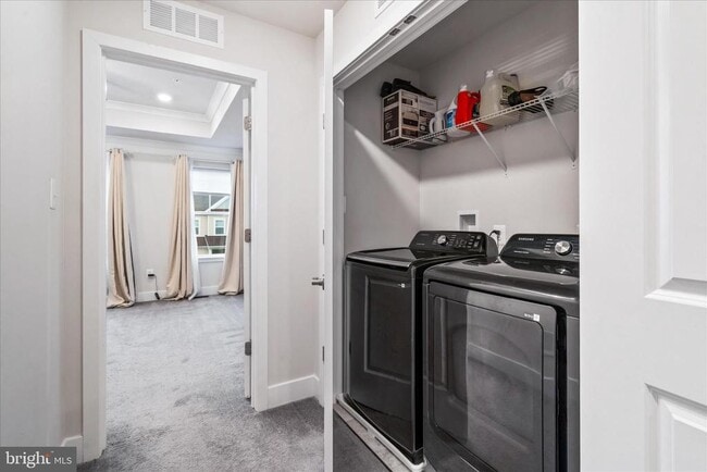 Building Photo - 1309 Crampton Pl