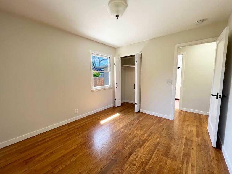 Building Photo - 144 San Rafael Ave