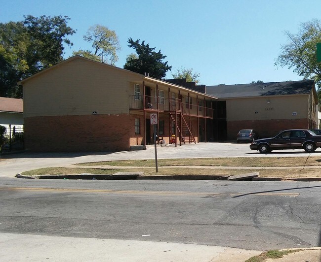 Primary Photo - Westridge Apartments East