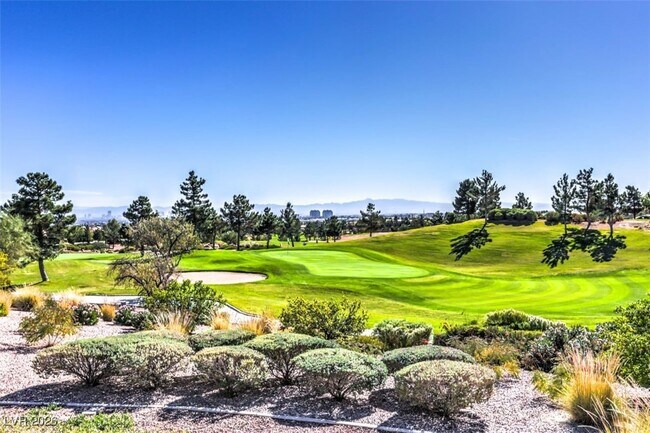 Building Photo - 9004 Litchfield Ave