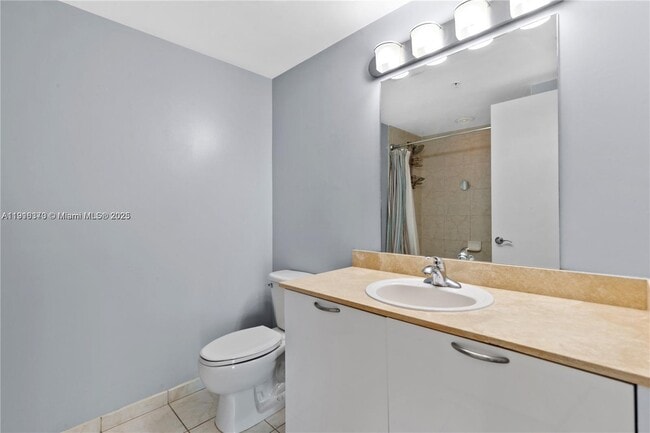 Building Photo - 3180 SW 22nd Terrace