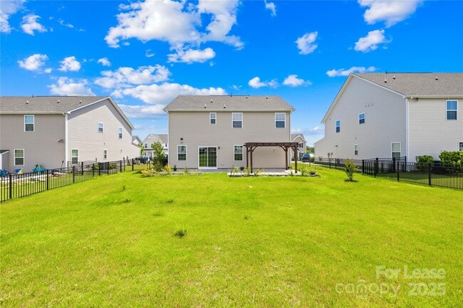 Building Photo - 7011 Waterwheel St SW