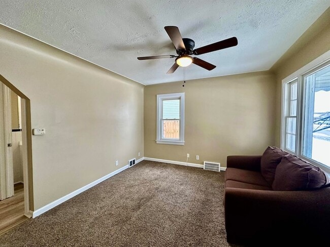 Building Photo - 30240 Groveland St