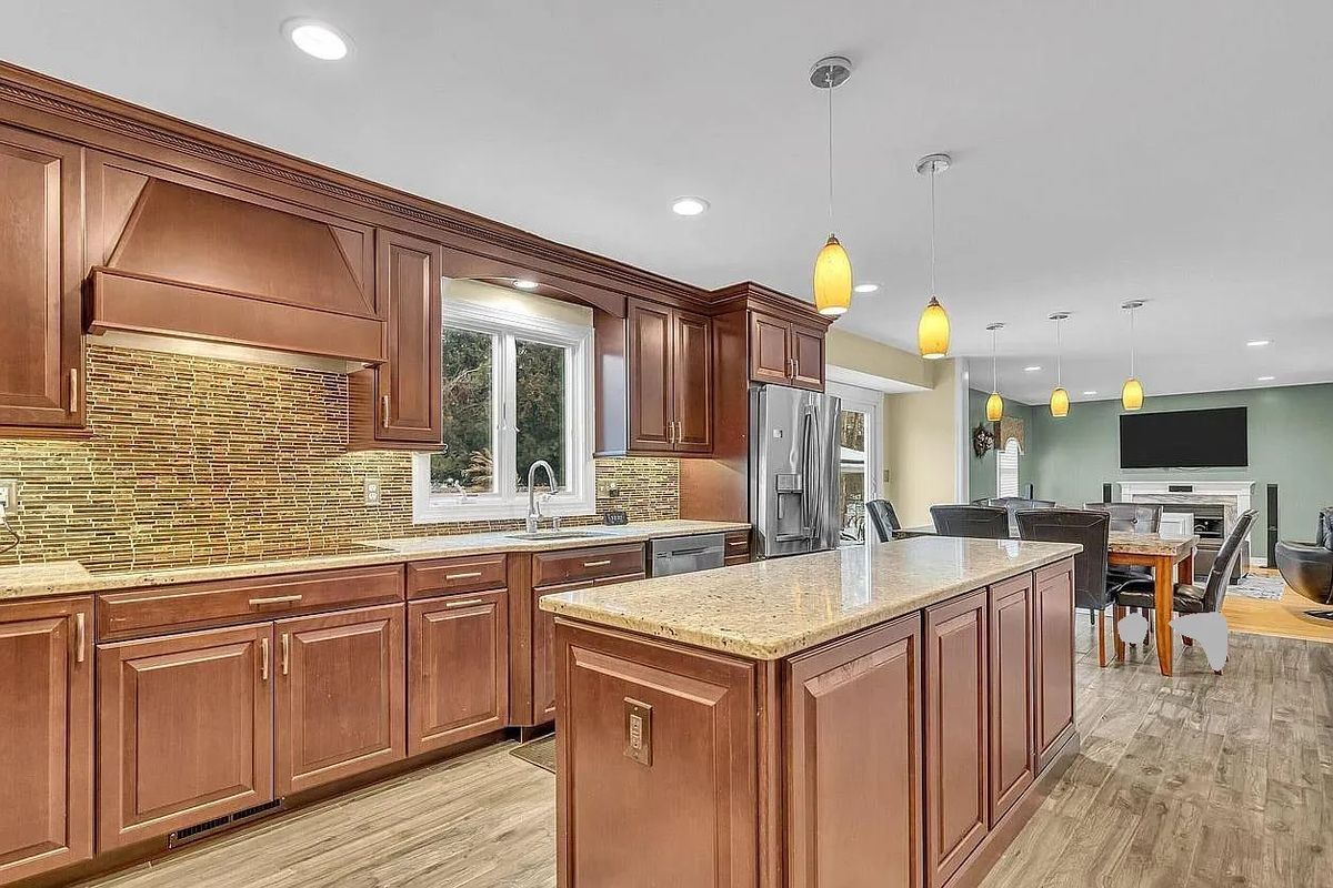 Building Photo - 283 N New Prospect Rd