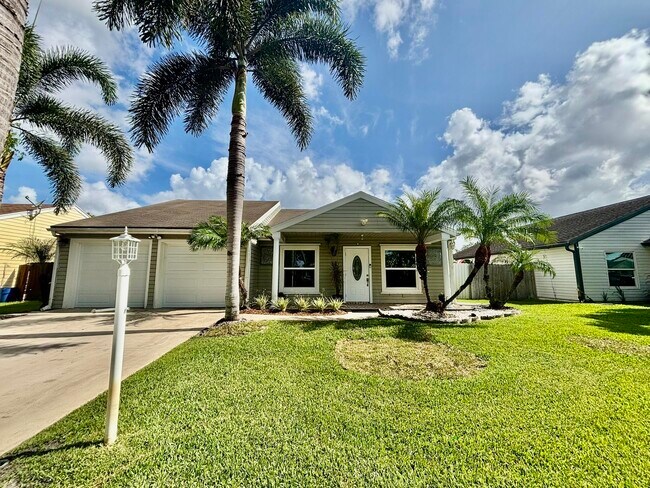 Building Photo - 7927 Bishopwood Rd