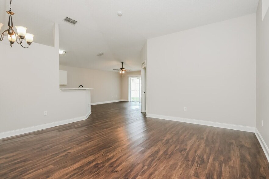 Building Photo - 308 Flint St