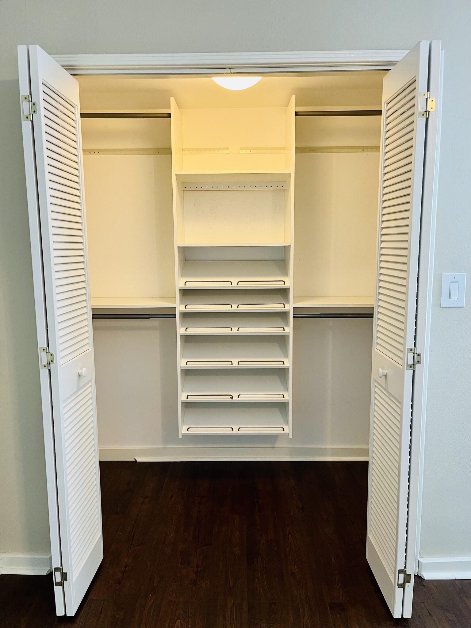 Building Photo - 67 Windsor Ln