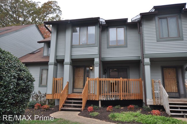 Primary Photo - 2 br, 2.5 bath House - 355 Bridgewater Drive