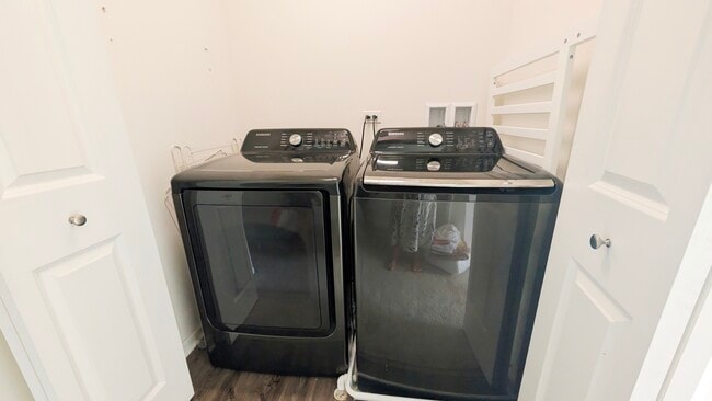 Building Photo - 29W734 Cambridge Lot #1101 Dr