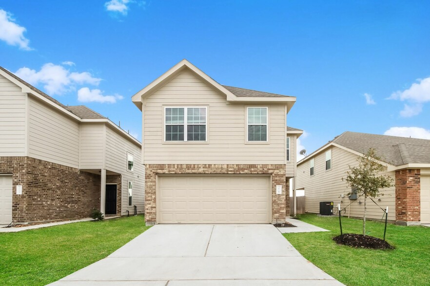 3915 Silver Ranch(Ext1) - Silver Springs