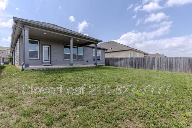 Building Photo - 8111 Knoxville Trl