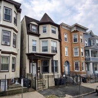 Building Photo - 139 Clifton Ave