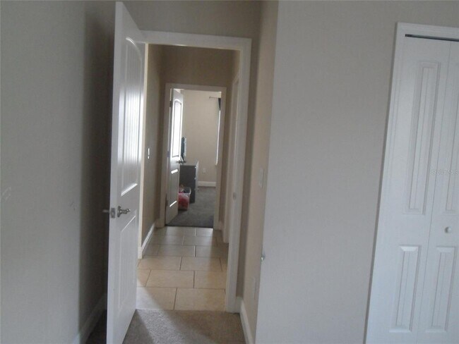 Building Photo - 1497 Softshell St