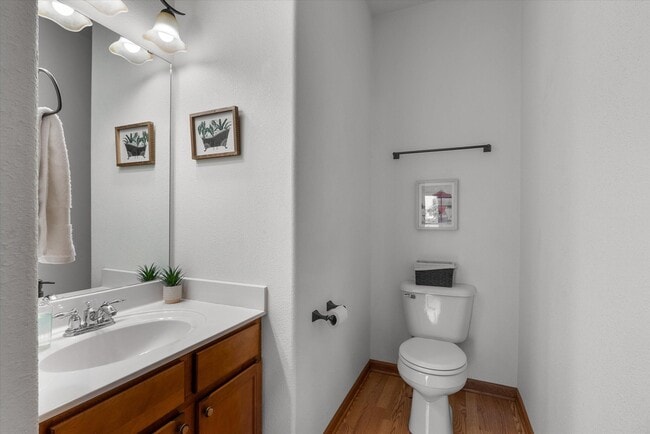 Building Photo - 407 Century Oak Dr
