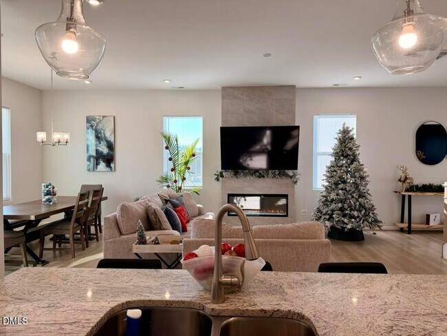 Building Photo - 52 Comfort Ct