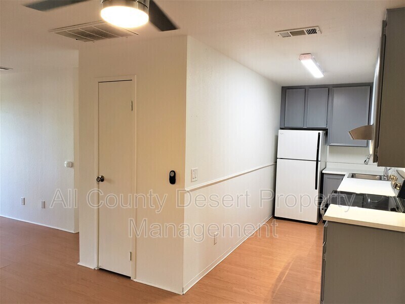 Building Photo - 2810 N Arcadia Ct