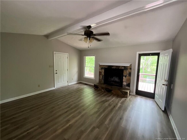Building Photo - 929 Kennesaw Dr